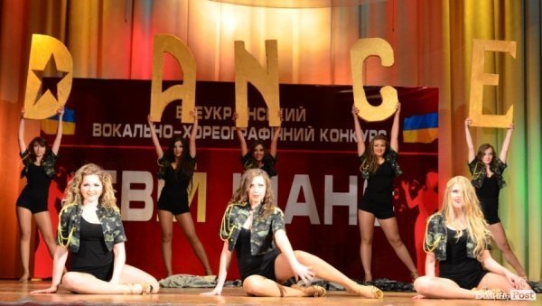 Влад Яма у Луцьку вибирав найкращого танцюриста. ФОТО