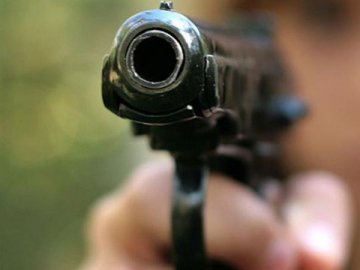 У Ковелі затримали чоловіка, який стріляв із «травмату». ФОТО