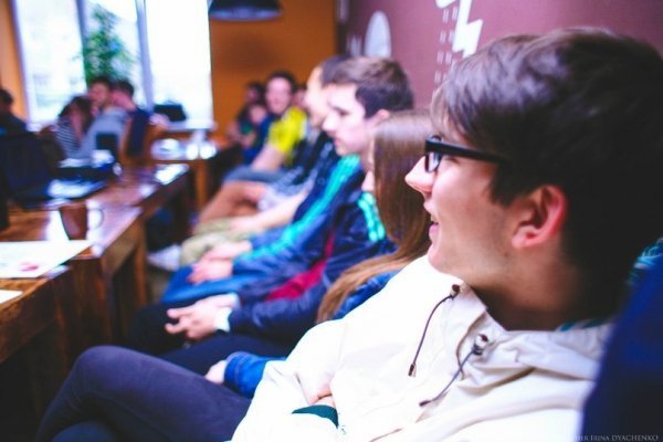 «Велопосиденьки» в луцькій кав'ярні. ФОТО