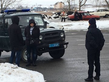 Заїжджі рекетири на Рівненщині застрелили копача бурштину