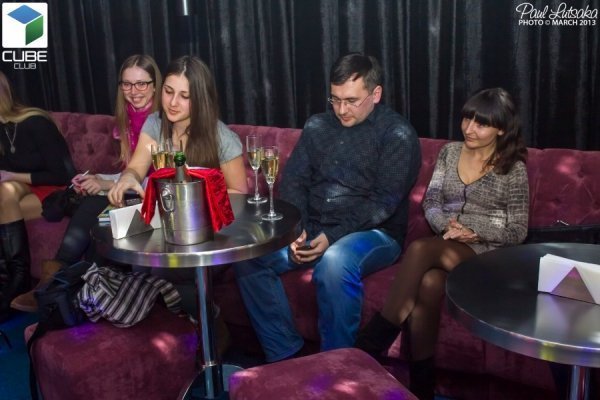 Журі розіграшу, яке стежило, аби все було чесно. Сюди увійшли представники трьох інтернет-видань Волині: Волинських новин, Волинського інформаційного порталу та ВолиньPost