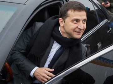 Якими автівками кермує Зеленський та його дружина