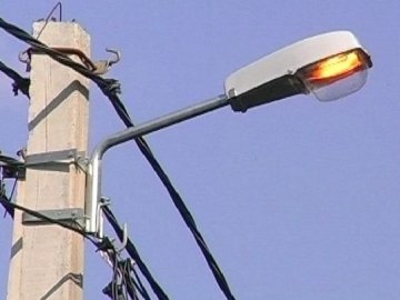 На луцькій вулиці просять поставити ліхтарі