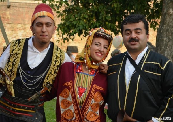 «Поліське літо з фольклором» розпочали у Луцькому замку. ФОТО