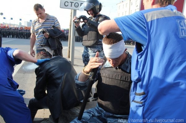 Як у Росії ламають опозицію. ФОТО. ВІДЕО