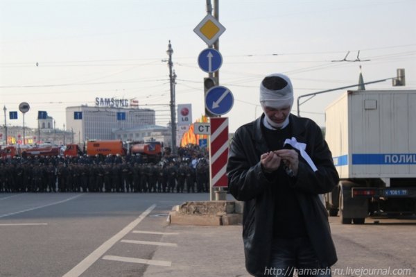 Як у Росії ламають опозицію. ФОТО. ВІДЕО