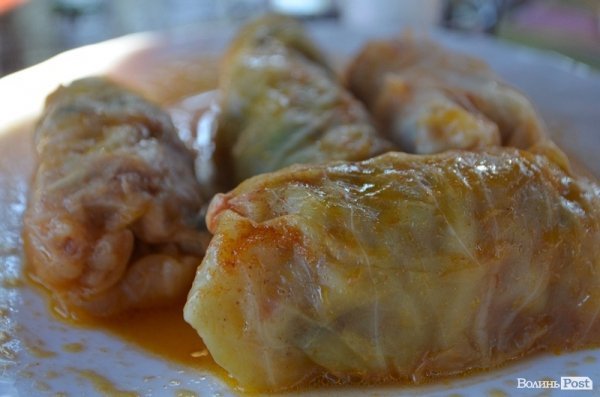 Долма  в капусті