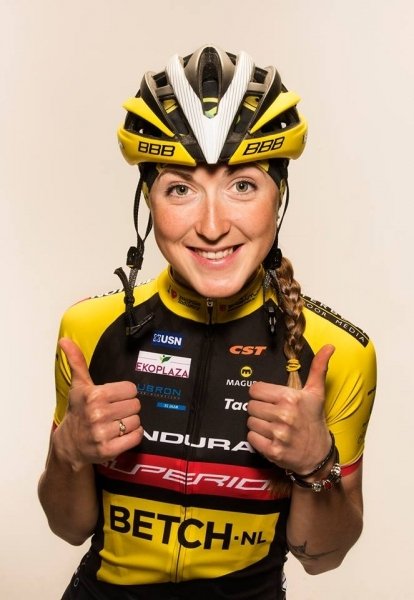 Луцька велосипедистка стала абсолютним чемпіоном. ФОТО