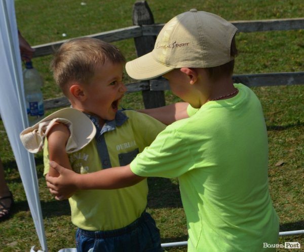 Маленькі патріоти також «фестивалили» на «Бандерштаті»