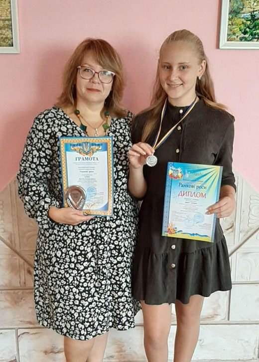 Школярка з Волині здобула перемогу у конкурсі патріотичної пісні