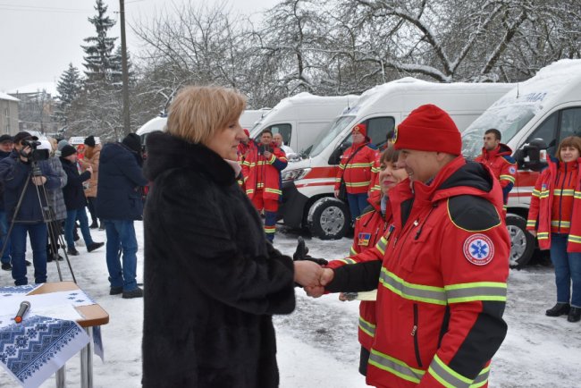 Волинська «швидка» отримала 6 нових автомобілів Citroën Jumper. ФОТО
