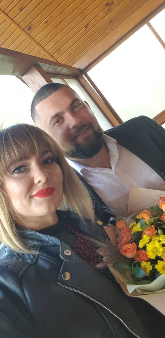 Де познайомилися, як освідчилися і що подарують: відомі волиняни розповіли про своїх жінок. ФОТО