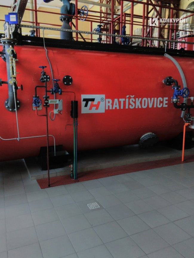 Журналістам влаштували екскурсію на джерело смороду в Луцьку