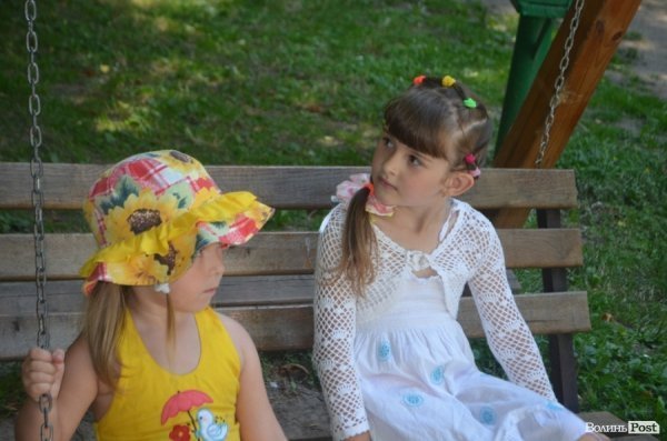 Благодійна акція у Луцькому зоопарку. ФОТО