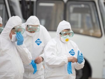 Серед евакуйованих з Китаю є волиняни