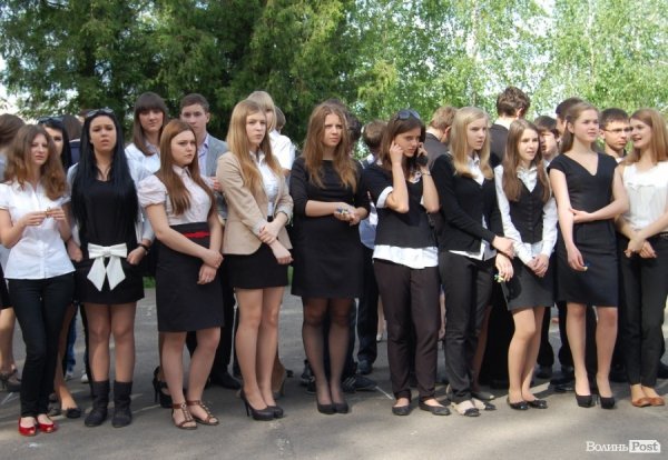 У Луцьку – останній дзвінок для 11-х класів