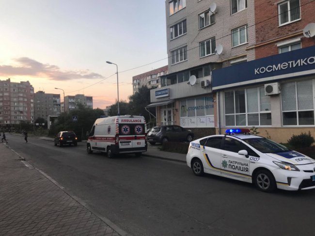 Вибіг на дорогу: у Луцьку водій Volkswagen збив хлопчика. ФОТО