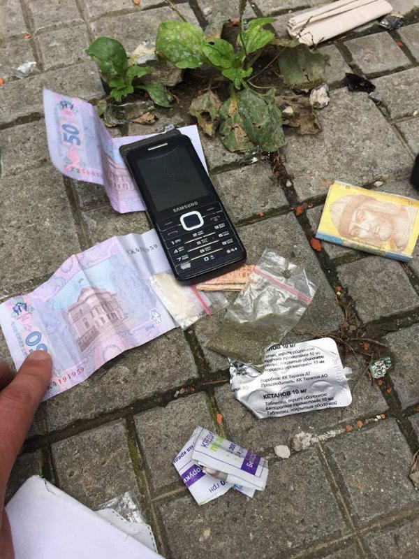 Лучанина «взяли» на продажі амфетаміну