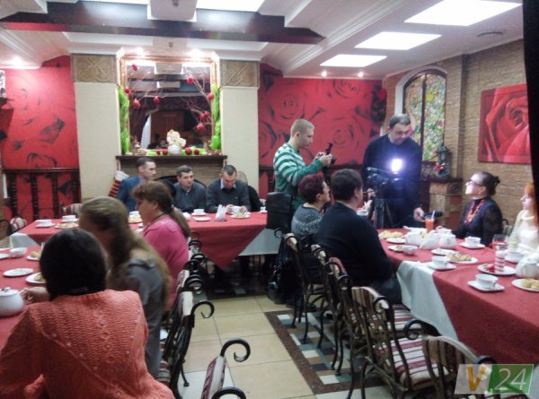 У Луцьку з'явились перше меню і  газета,  надруковані шрифтом Брайля 