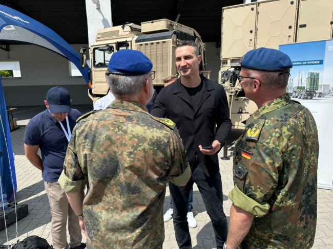 «Німеччина й надалі допомагатиме Україні та надасть необхідне озброєння», – Кличко