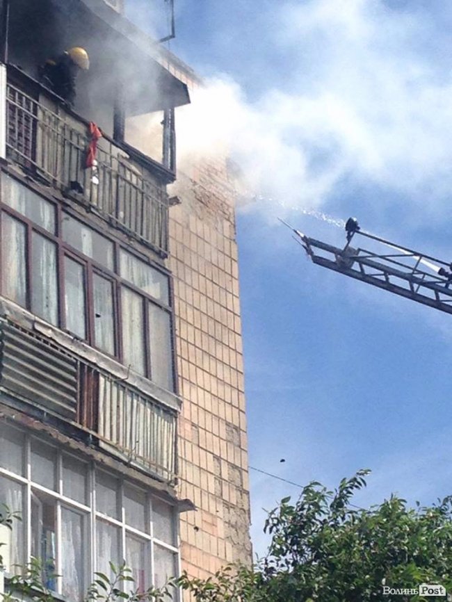У Луцьку - пожежа на Рівненській. ФОТО. ВІДЕО