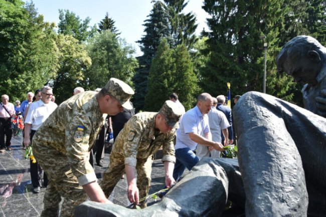 Лучани вшанували пам’ять жертв війни. ФОТО