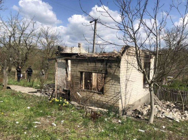 На Великдень у волинському селі повністю згорів дачний будинок. ФОТО