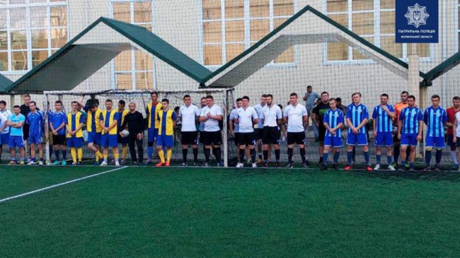 Волинські правоохоронці визначали сильнішого на міні-футбольному полі. ФОТО