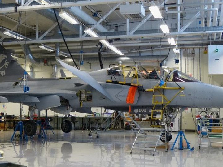 Щвеція хоче побудувати в Україні завод збирання винищувачів Gripen