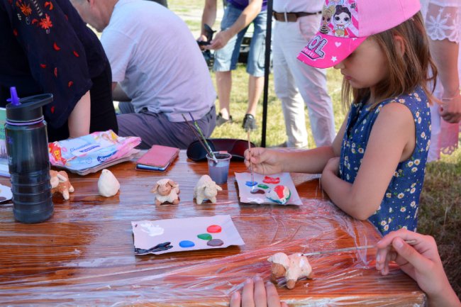 Луцькі активісти зібрали кошти на будівництво майданчика для дітей з ДЦП