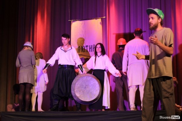 «Не ми почали цю війну, але наш обов'язок її завершити». Річниця Іловайської трагедії. ФОТО