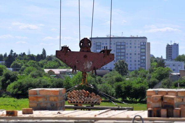 Монтаж даху та зведення мансардного поверху: опублікували звіт з ЖК «Юпітер»*