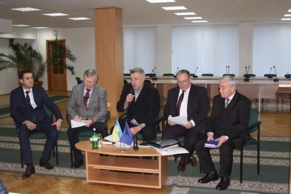 На базі луцького вишу хочу створити центр дослідження Волинської трагедії