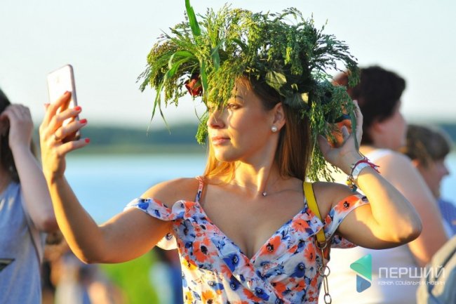 Зібров, вогнище, концерт: як у Згоранах Івана Купала святкували