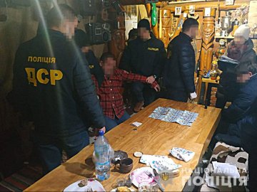 Затримання голови Переспівської сільради: поліція повідомила деталі 