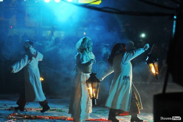 «Різдво у Луцьку»: вражаюче театральне дійство від гостей зі Львова