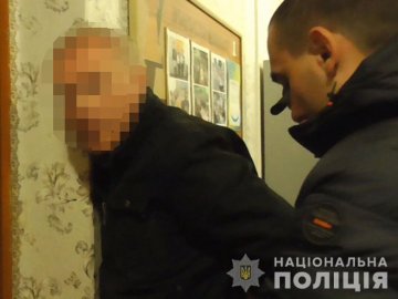 На Житомирщині тренер спортшколи розбещував 11-річну дівчинку