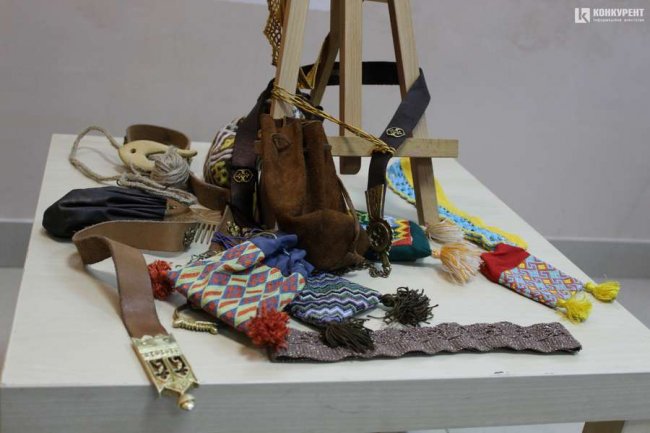 Яскраві кольори, золото, коштовності: як у давнину у Луцьку вдягалися модники та модниці. ФОТО