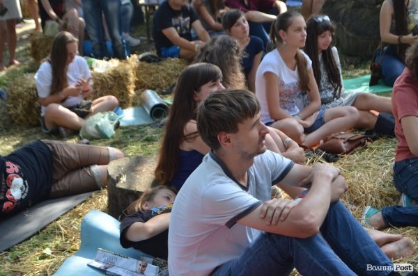 У Луцьку Василь Шкляр розповів, що пише книжку про полк  АЗОВ. ФОТО