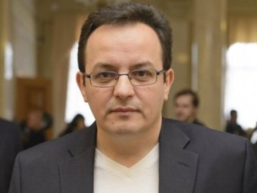 Олег Березюк: «Зневіра, підсилена бідністю, призводить до непередбачуваних наслідків»