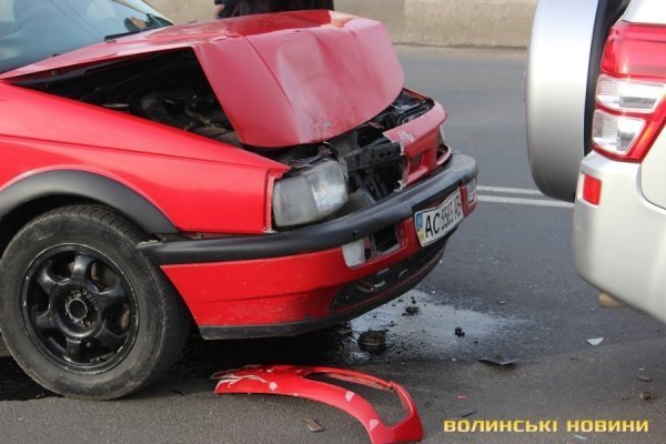 Аварія на луцькому мості. ФОТО