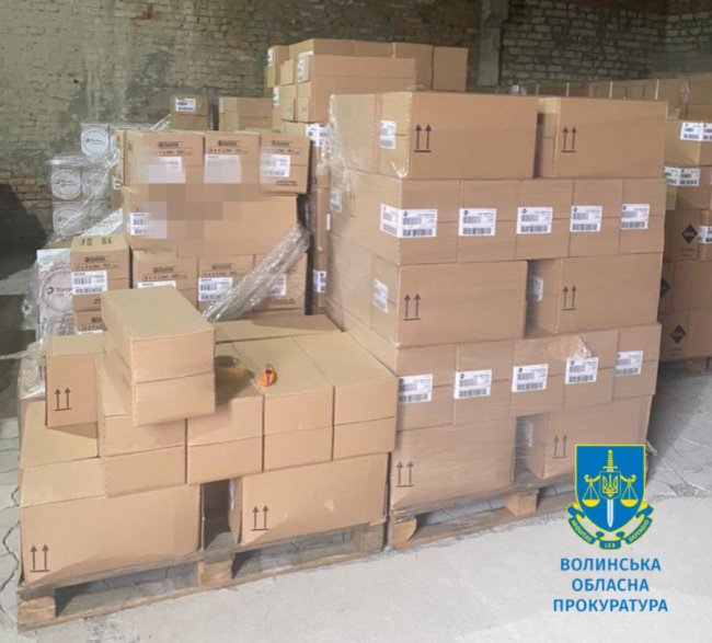 На Волині викрили незаконні оборудки із моторним мастилом: вилучили продукції на 10 мільйонів