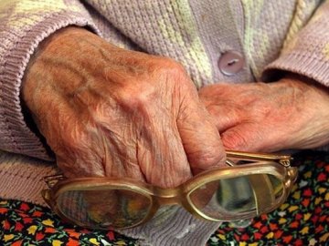 Злодій вдерся у будинок волинянки і викрав гроші та продукти харчування