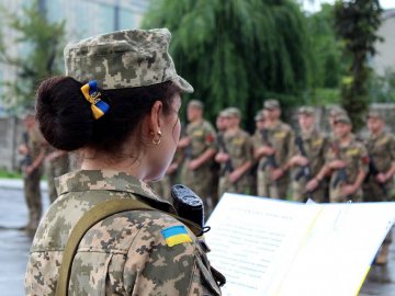 На Волині вперше вручать погони випускникам луцького політеху