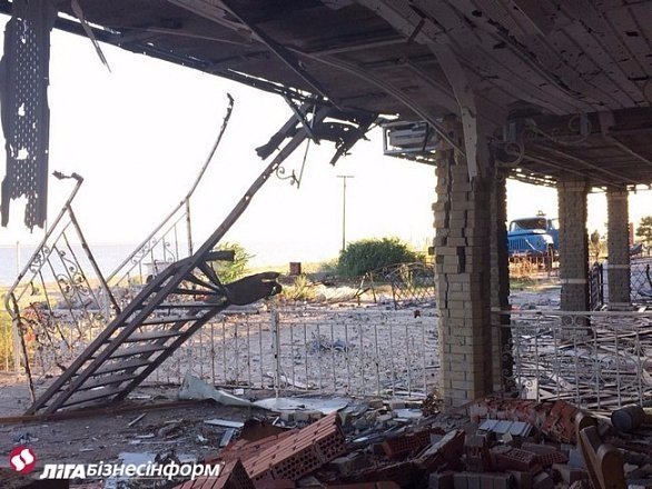 Лінія фронту: Широкине в руїнах. ФОТО