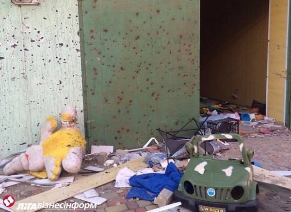 Лінія фронту: Широкине в руїнах. ФОТО