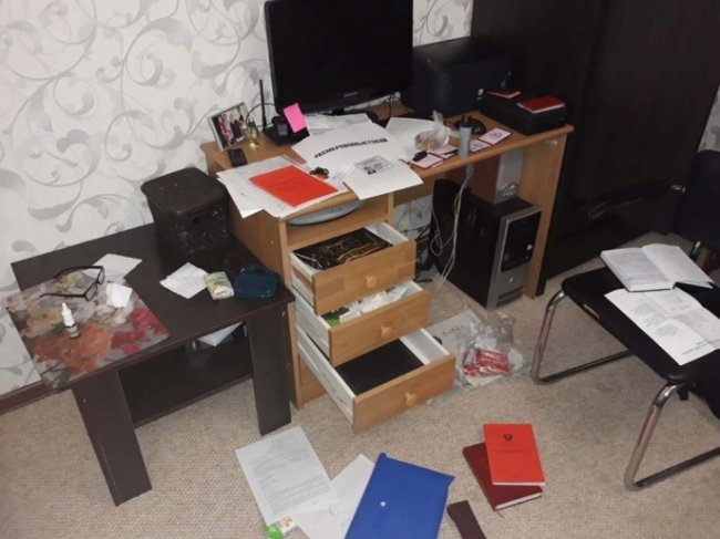 У квартирі луцького комуніста Кононовича влаштували обшук. ФОТО