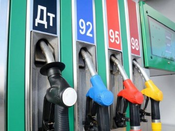 Кабмін підвищив граничну ціну на бензин і дизпаливо  