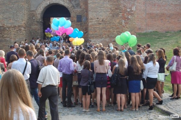 У замку Любарта вітали «ліпших з ліпших» студентів. ФОТО