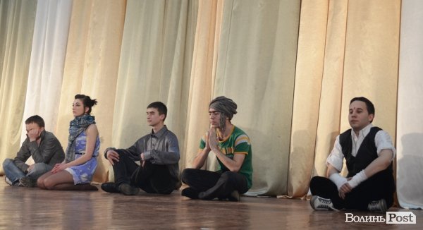 Кубок КВН історичного факультету виграли «Дембеля»